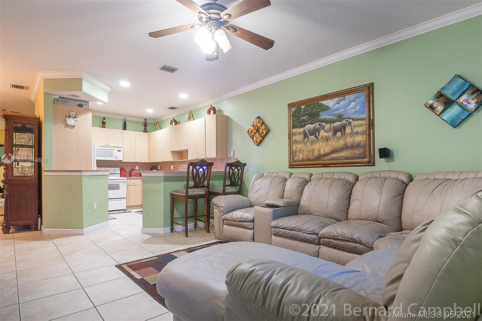 Ver detalles 3 / 2 1891 sq. ft. $ 2021-05-19 0 foto