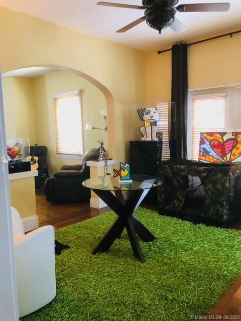 See details / 2545 sq. ft. $ 2021-05-19 0 Photo