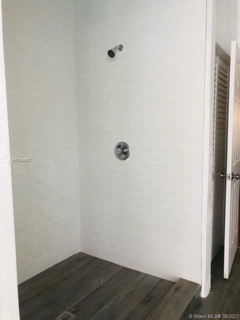See details / 2545 sq. ft. $ 2021-05-19 0 Photo