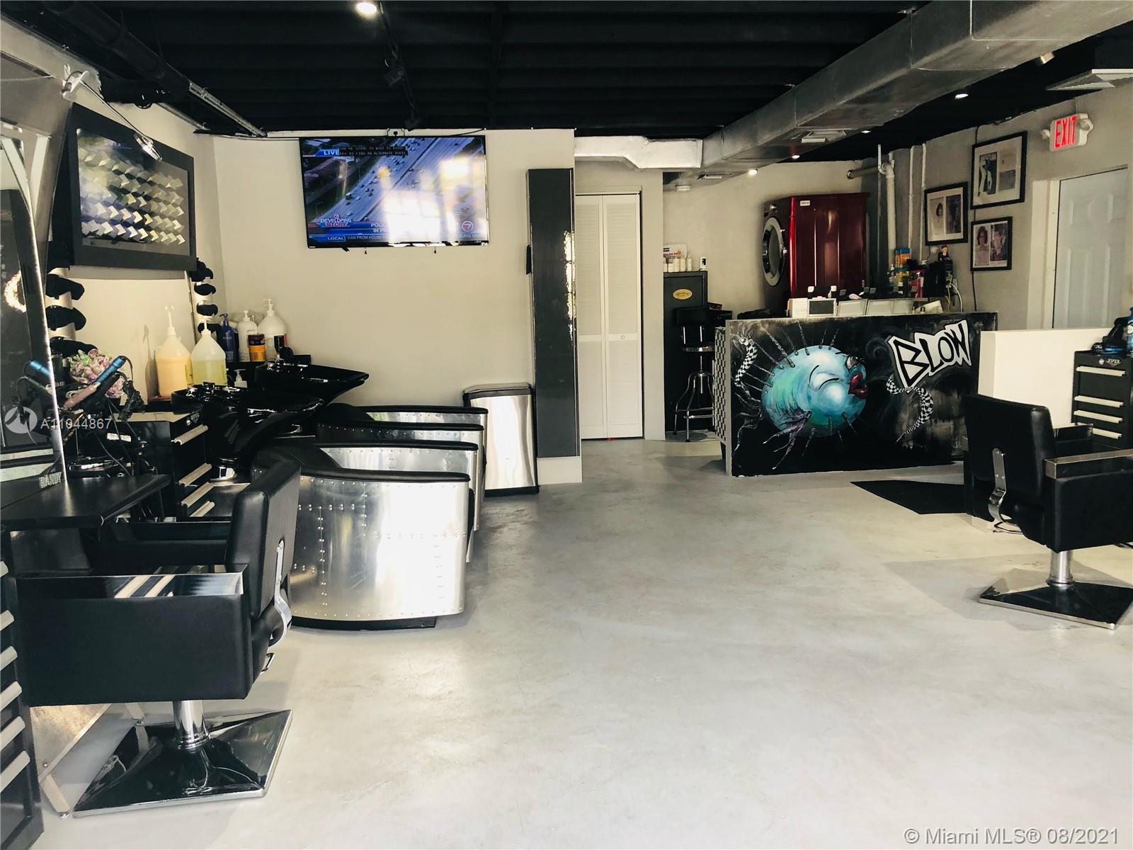 See details / 2545 sq. ft. $ 2021-05-19 0 Photo