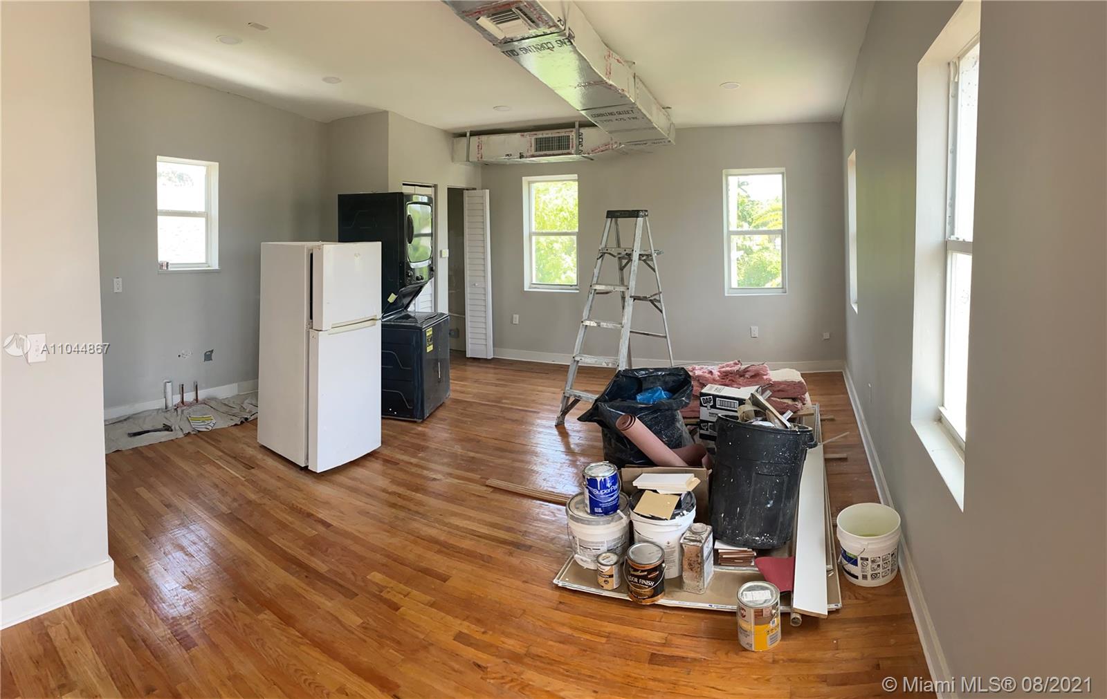 See details / 2545 sq. ft. $ 2021-05-19 0 Photo