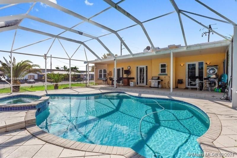 See details / 2545 sq. ft. $ 2021-05-19 0 Photo