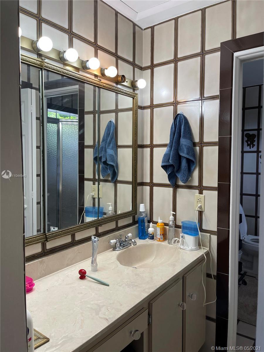 See details / 2236 sq. ft. $ 2021-05-19 0 Photo
