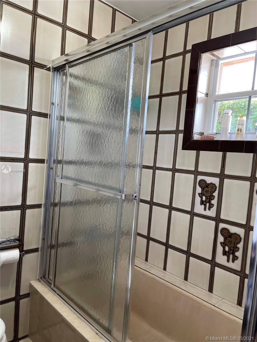 See details / 2236 sq. ft. $ 2021-05-19 0 Photo