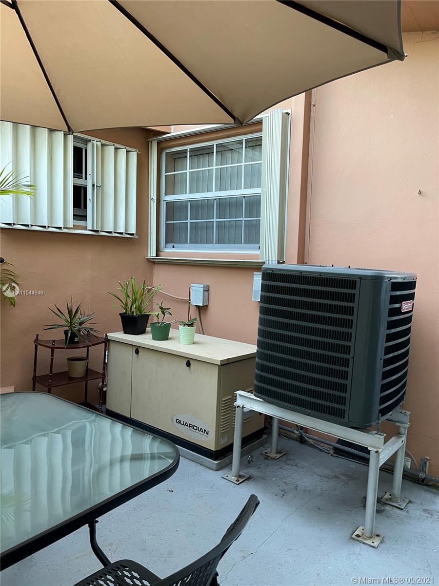 See details / 2236 sq. ft. $ 2021-05-19 0 Photo