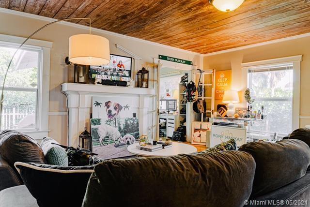See details / 2280 sq. ft. $ 2021-05-19 0 Photo