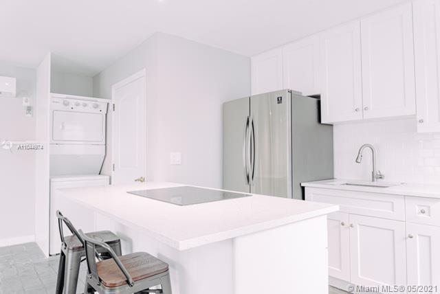 See details / 2280 sq. ft. $ 2021-05-19 0 Photo