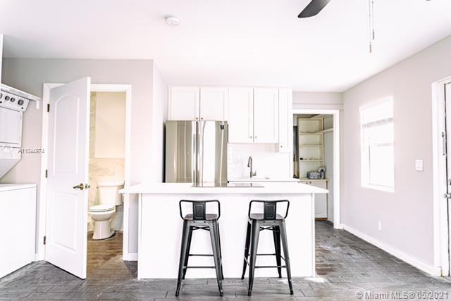 See details / 2280 sq. ft. $ 2021-05-19 0 Photo