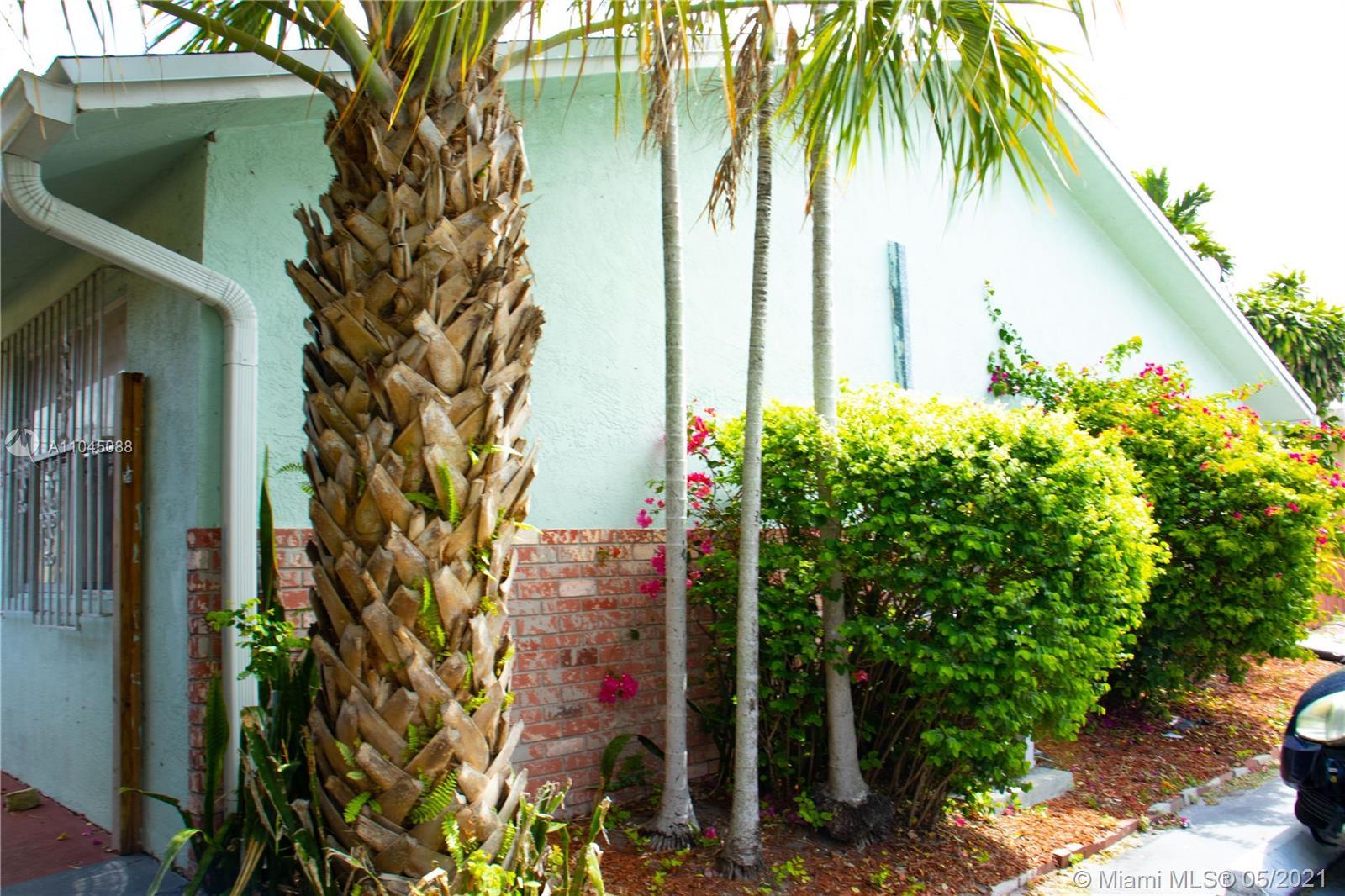 See details / 2099 sq. ft. $ 2021-05-20 0 Photo