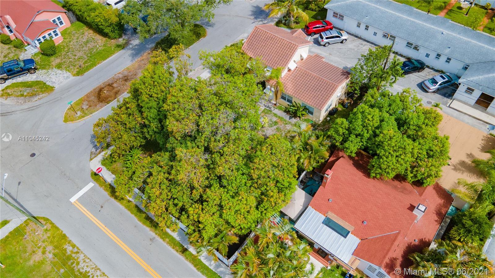 See details / 1291 sq. ft. $ 2021-06-15 0 Photo