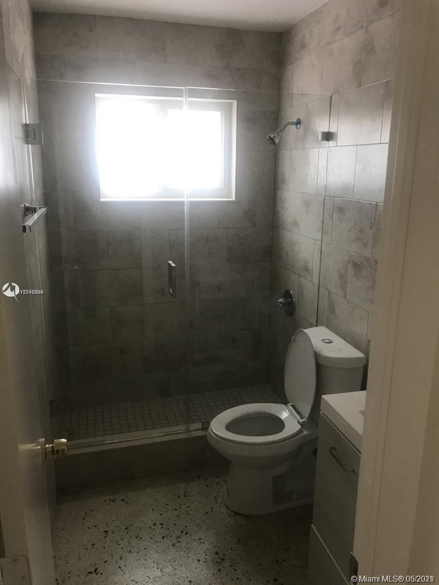 See details / 2313 sq. ft. $ 2021-05-20 0 Photo