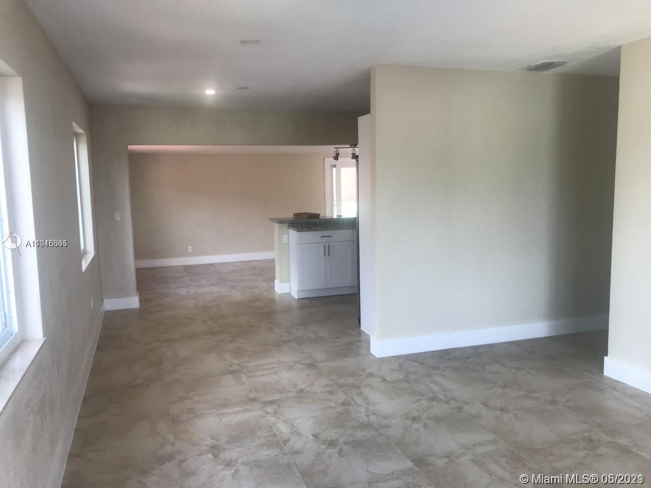 See details / 2313 sq. ft. $ 2021-05-20 0 Photo