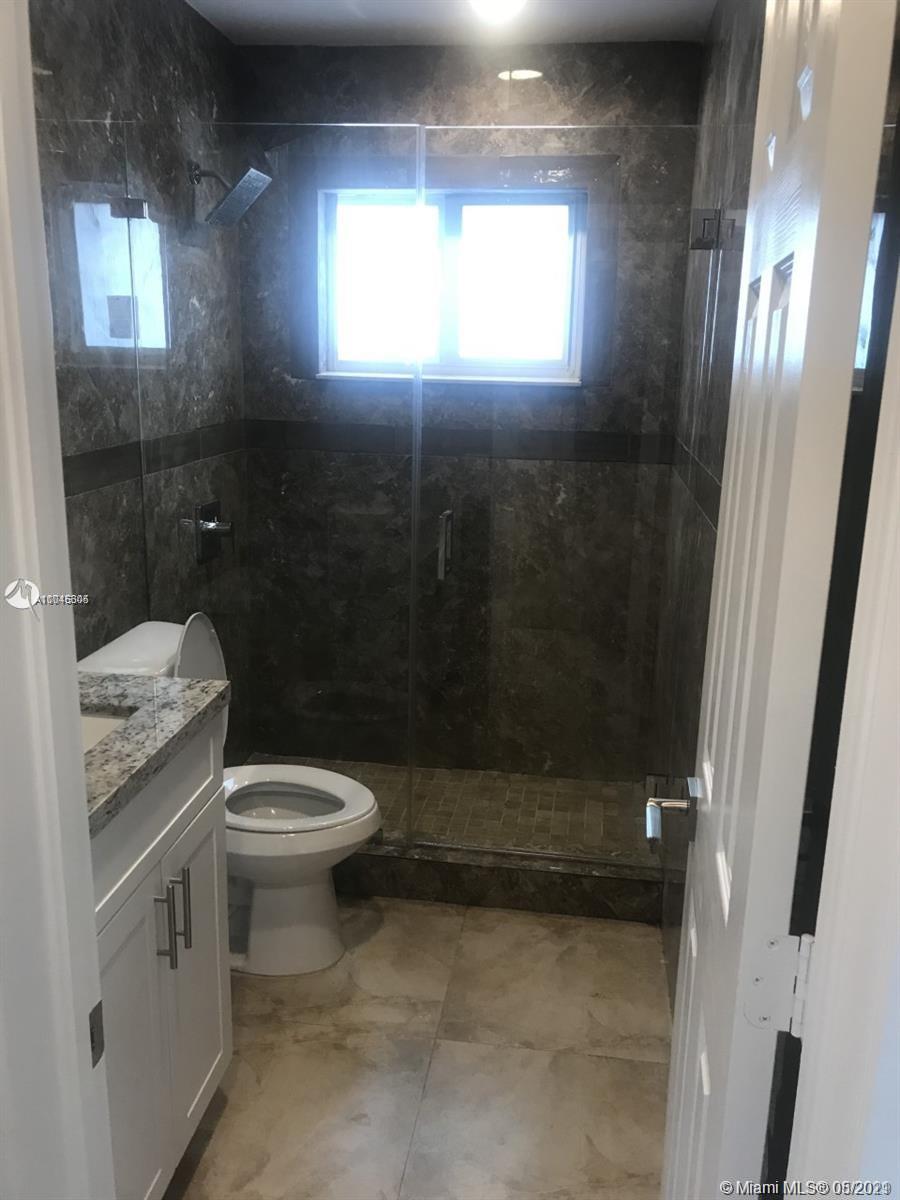 See details / 2313 sq. ft. $ 2021-05-20 0 Photo