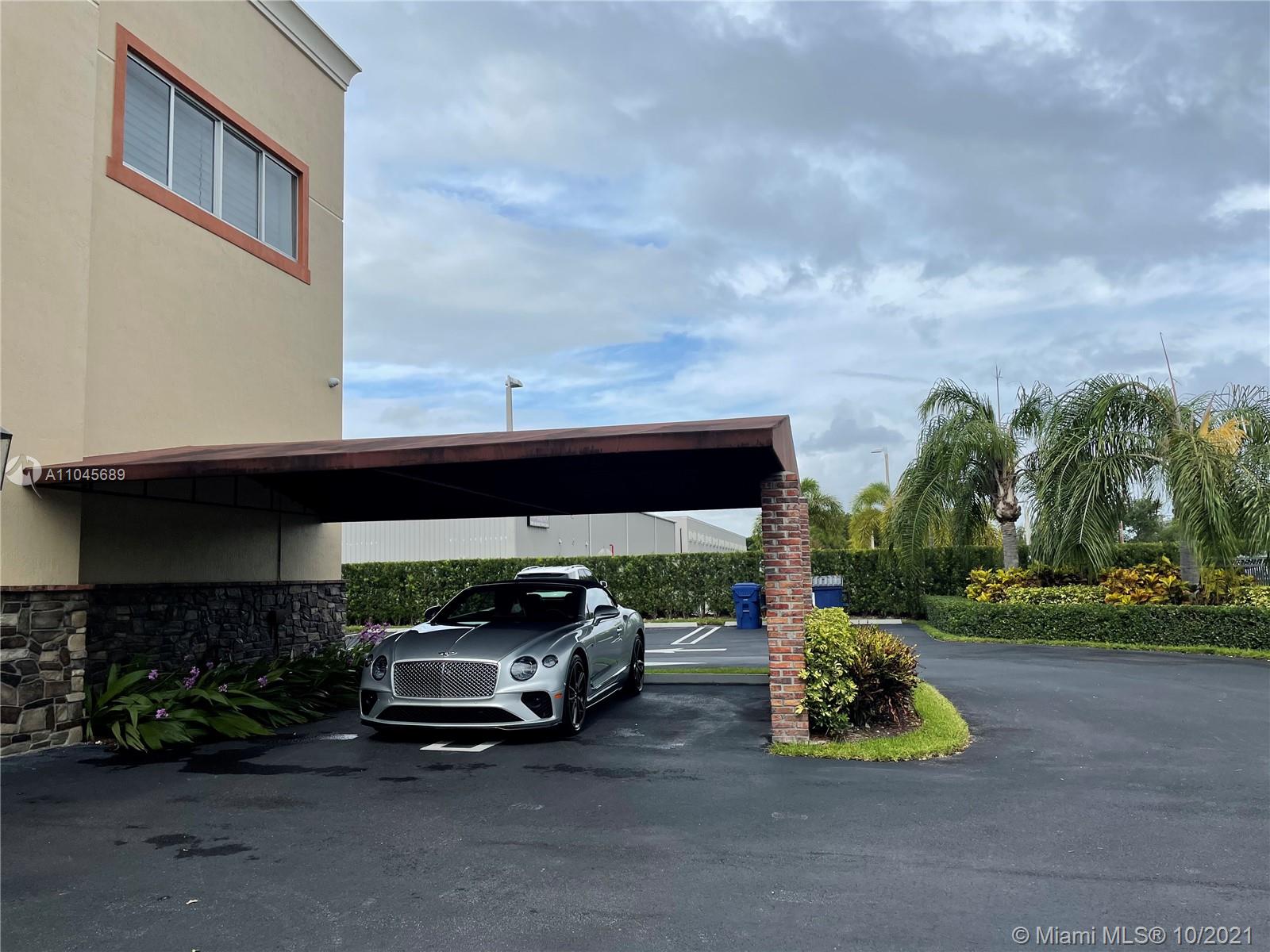 See details / sq. ft. $ 2022-10-27 0 Photo