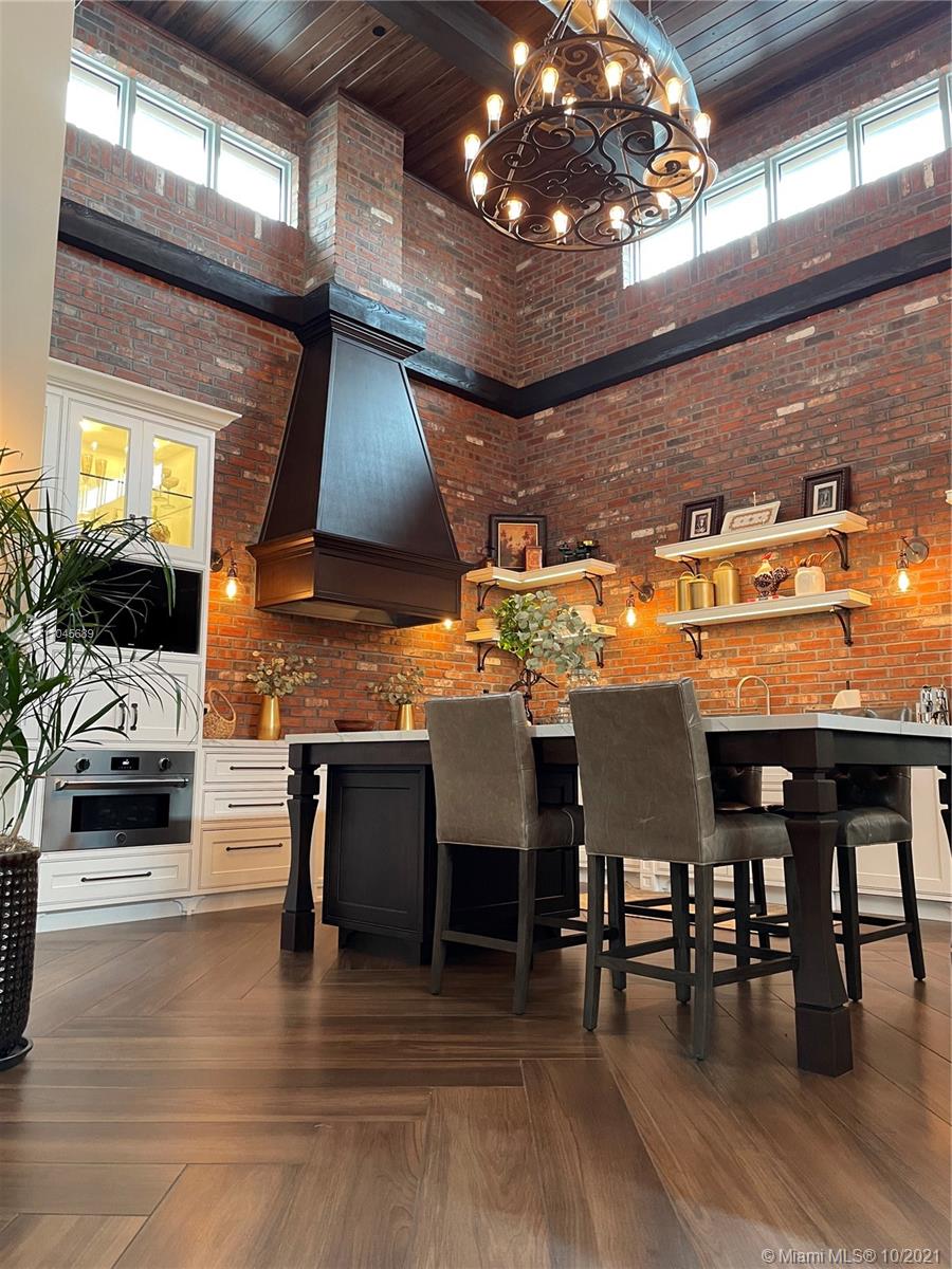 See details / sq. ft. $ 2022-10-27 0 Photo