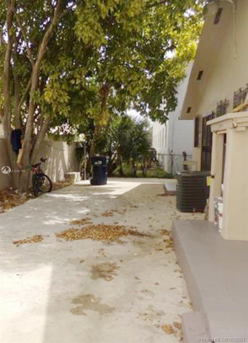 See details / sq. ft. $ 2021-05-21 0 Photo