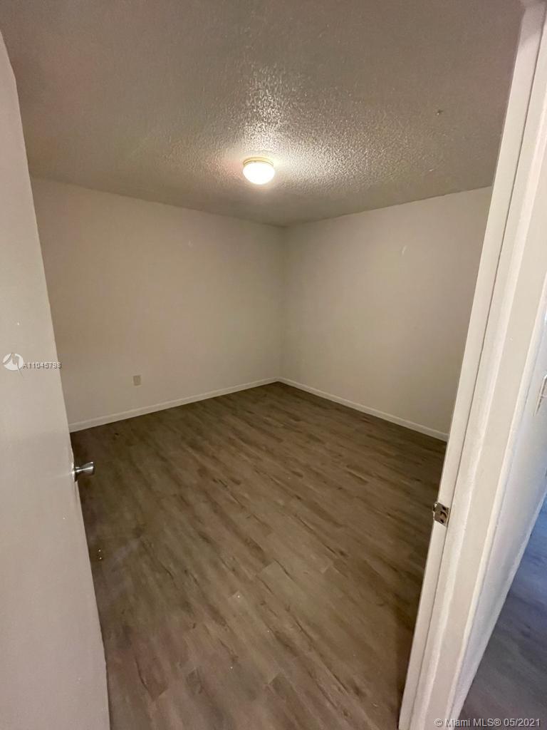 See details / sq. ft. $ 2021-05-21 0 Photo