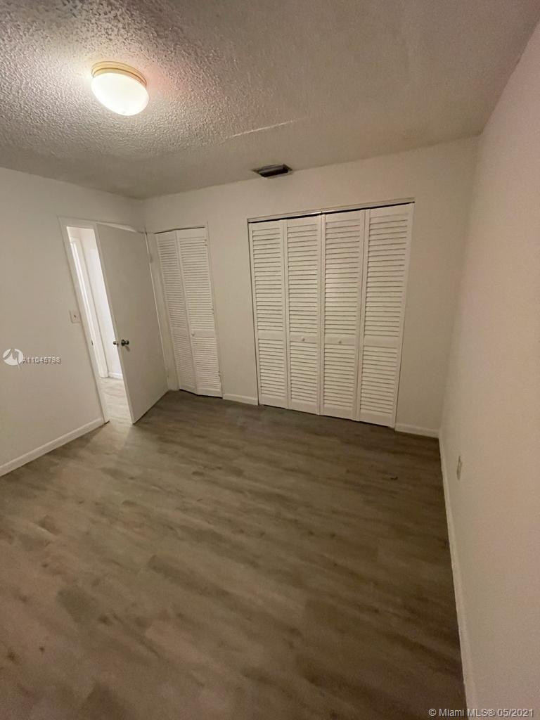 See details / sq. ft. $ 2021-05-21 0 Photo