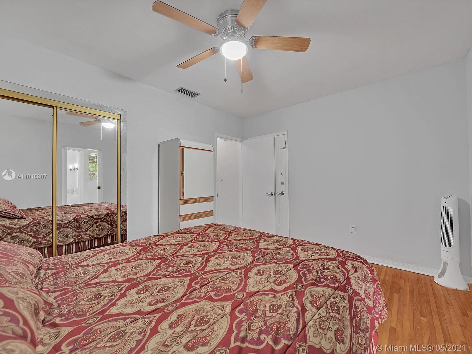 See details / 1575 sq. ft. $ 2021-06-02 0 Photo