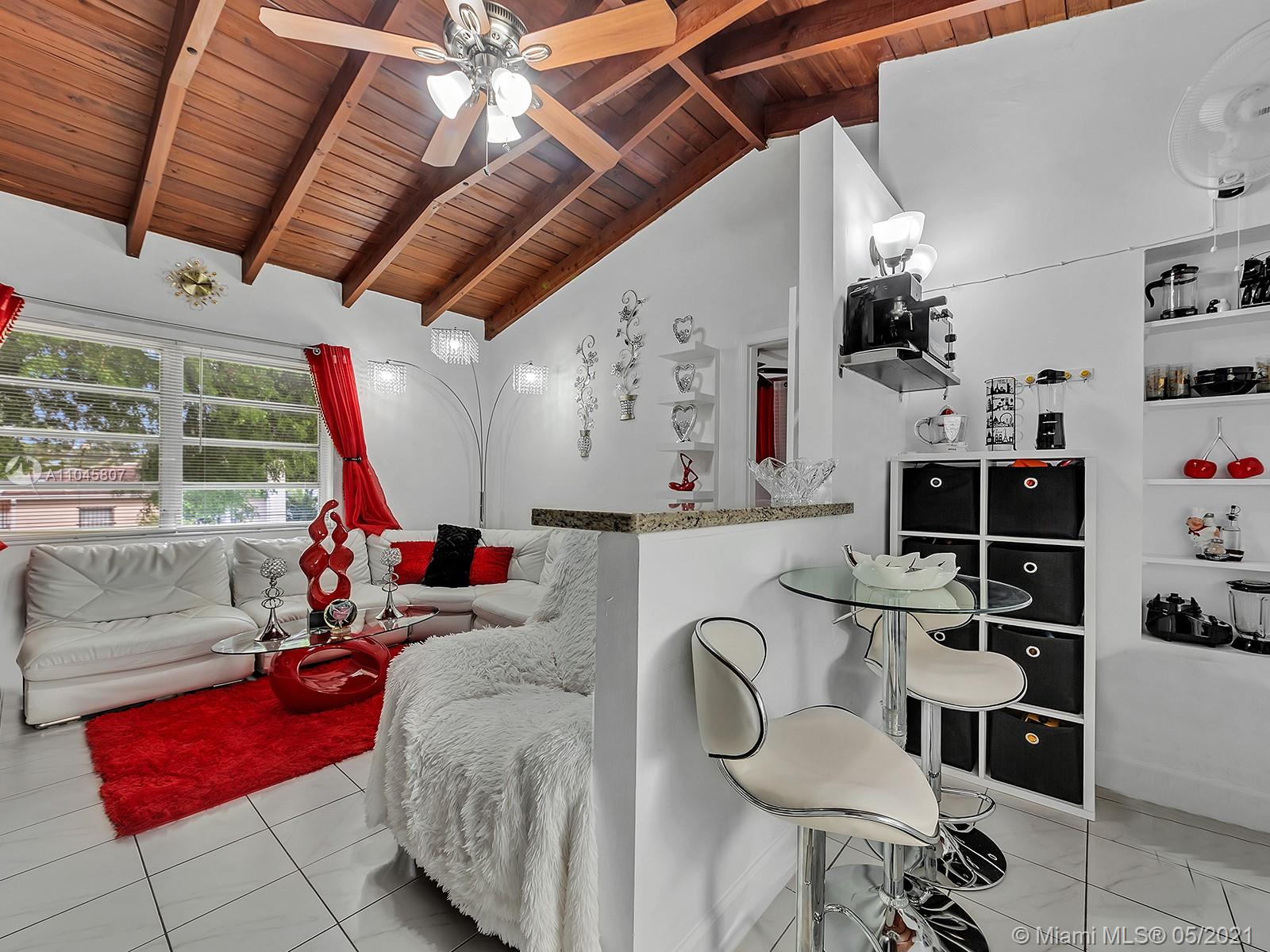 See details / 1575 sq. ft. $ 2021-06-02 0 Photo