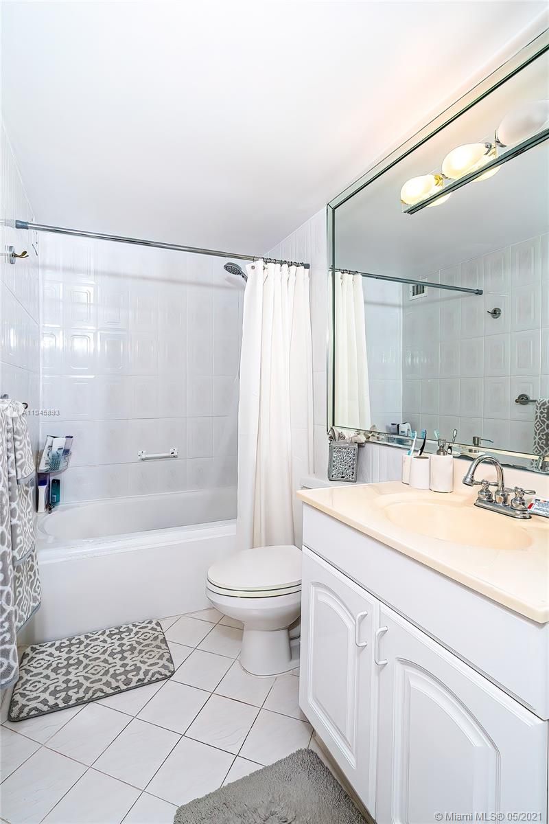 Photo of 2500 Parkview Dr #903, Hallandale Beach, Florida, 33009 -