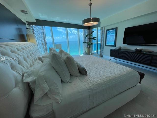 Photo of 2711 Ocean Dr #1903, Hollywood, Florida, 33019 -