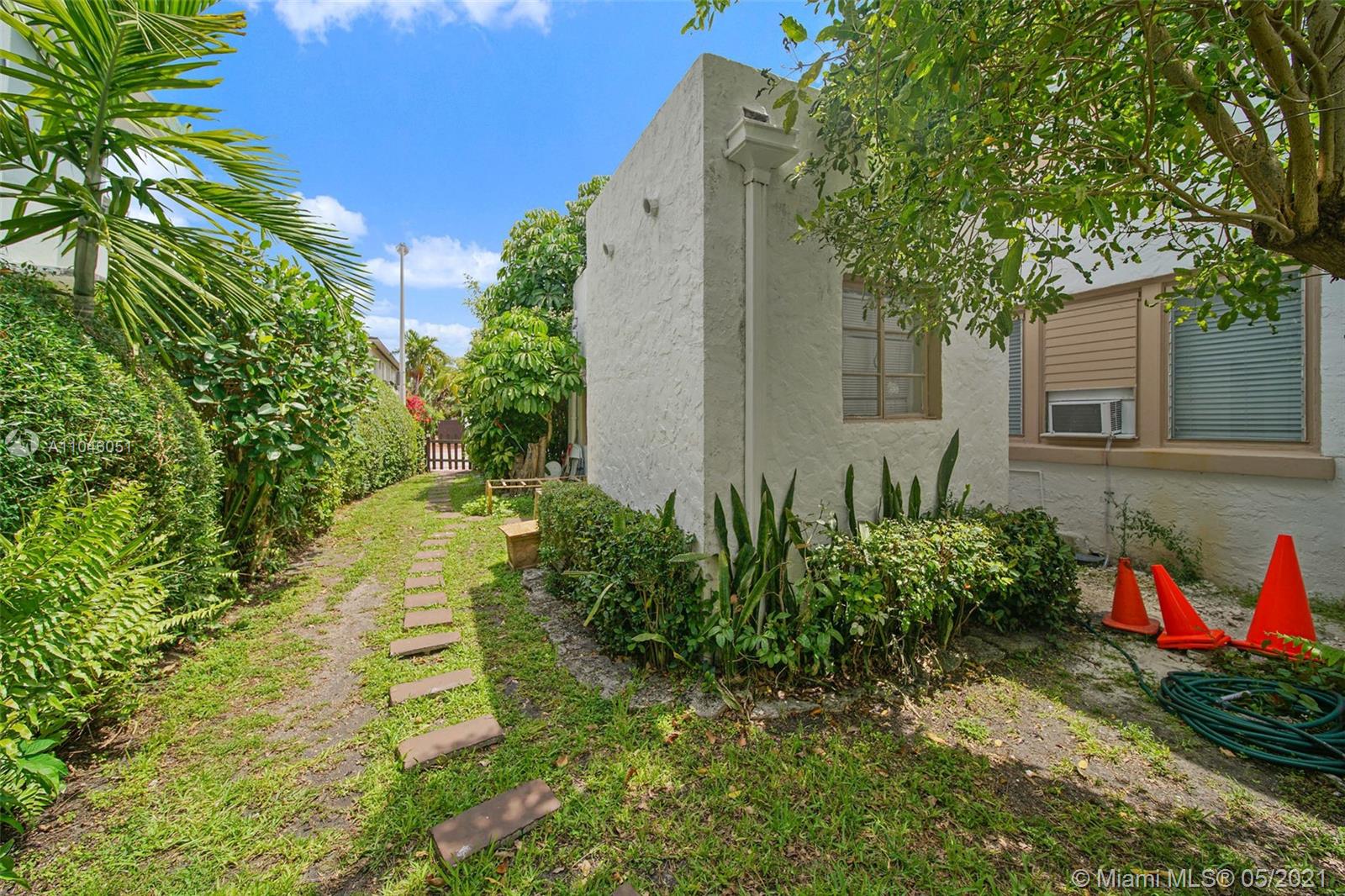 See details / sq. ft. $ 2021-05-21 0 Photo