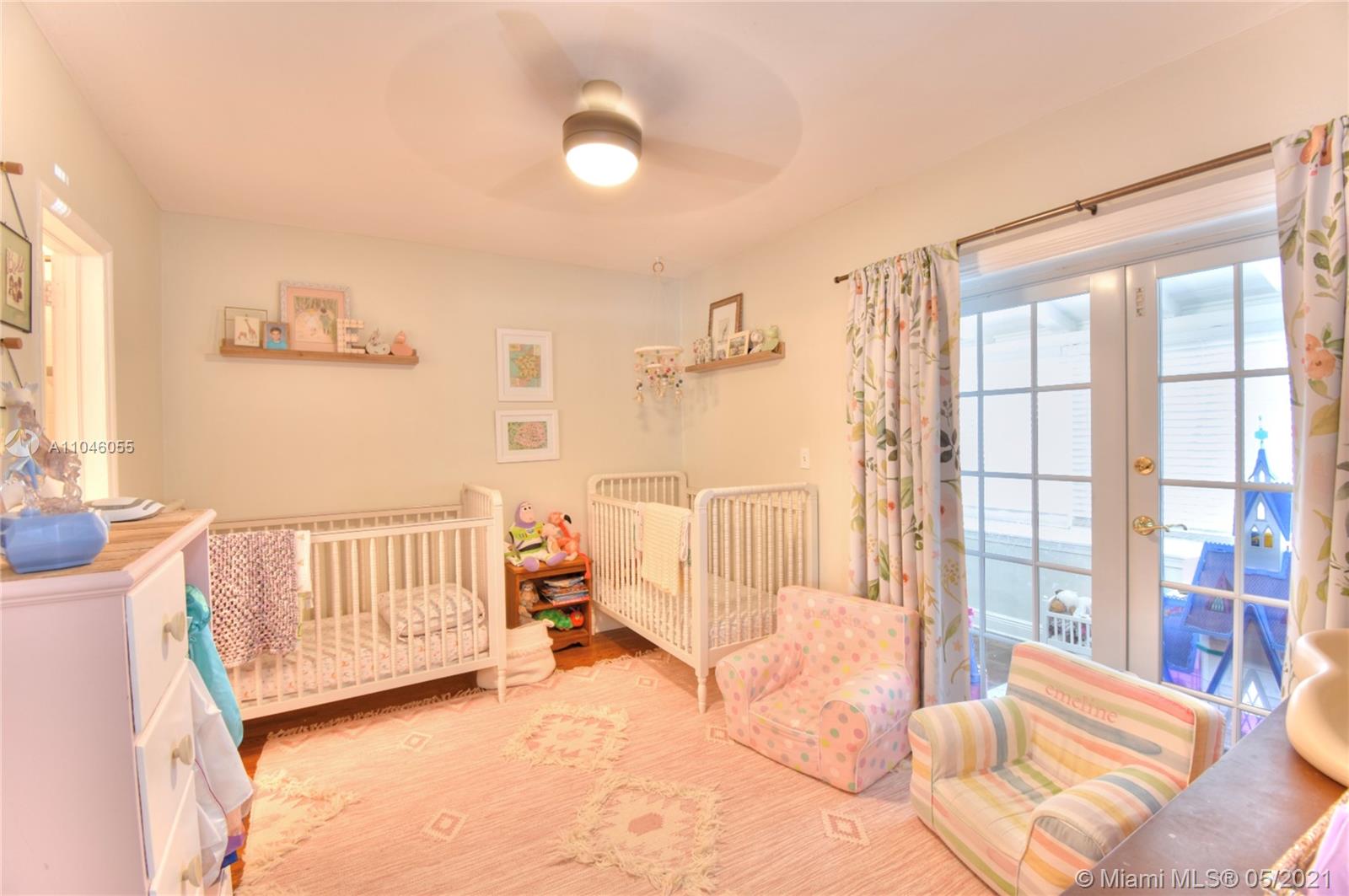See details / 2402 sq. ft. $ 2021-05-21 0 Photo