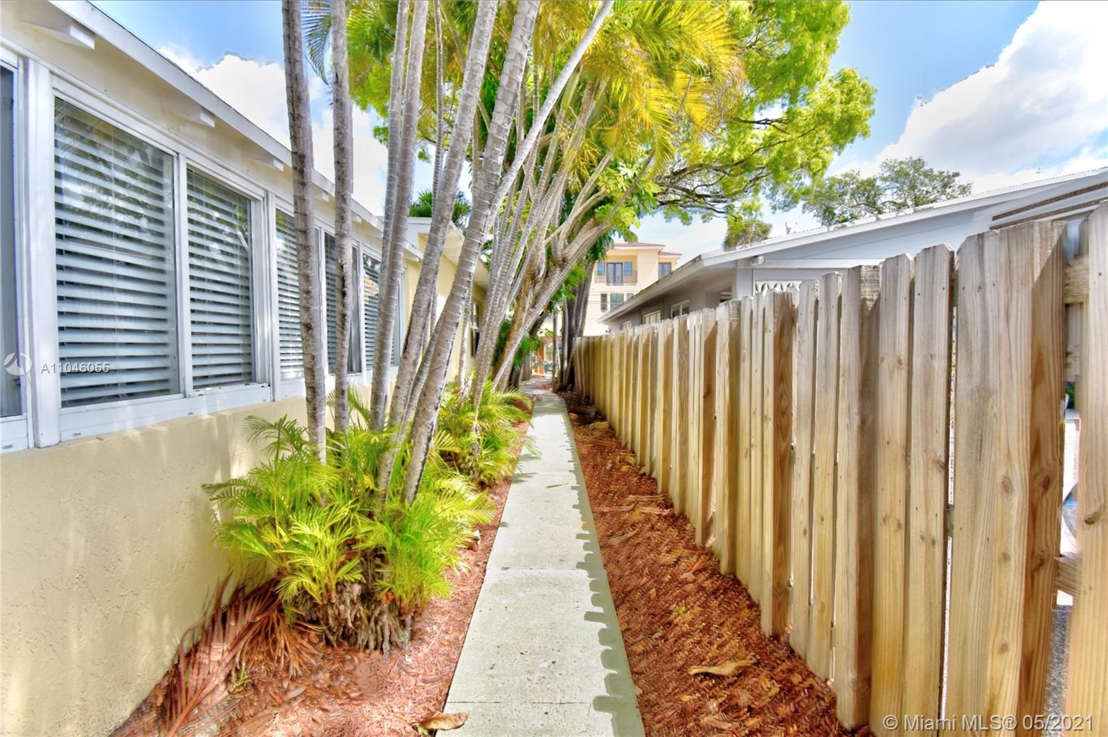 See details / 2402 sq. ft. $ 2021-05-21 0 Photo