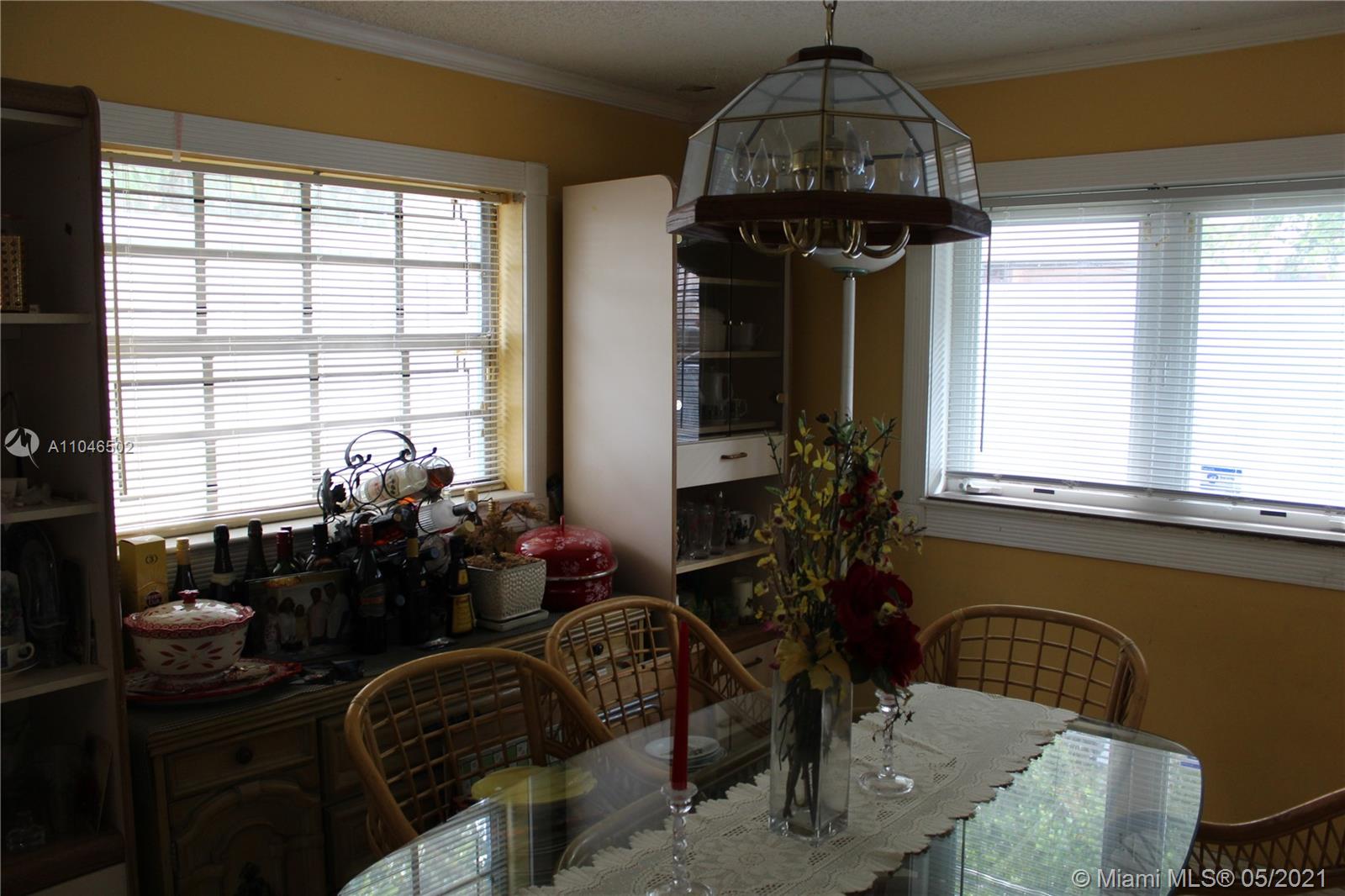 See details / 1658 sq. ft. $ 2021-06-17 0 Photo