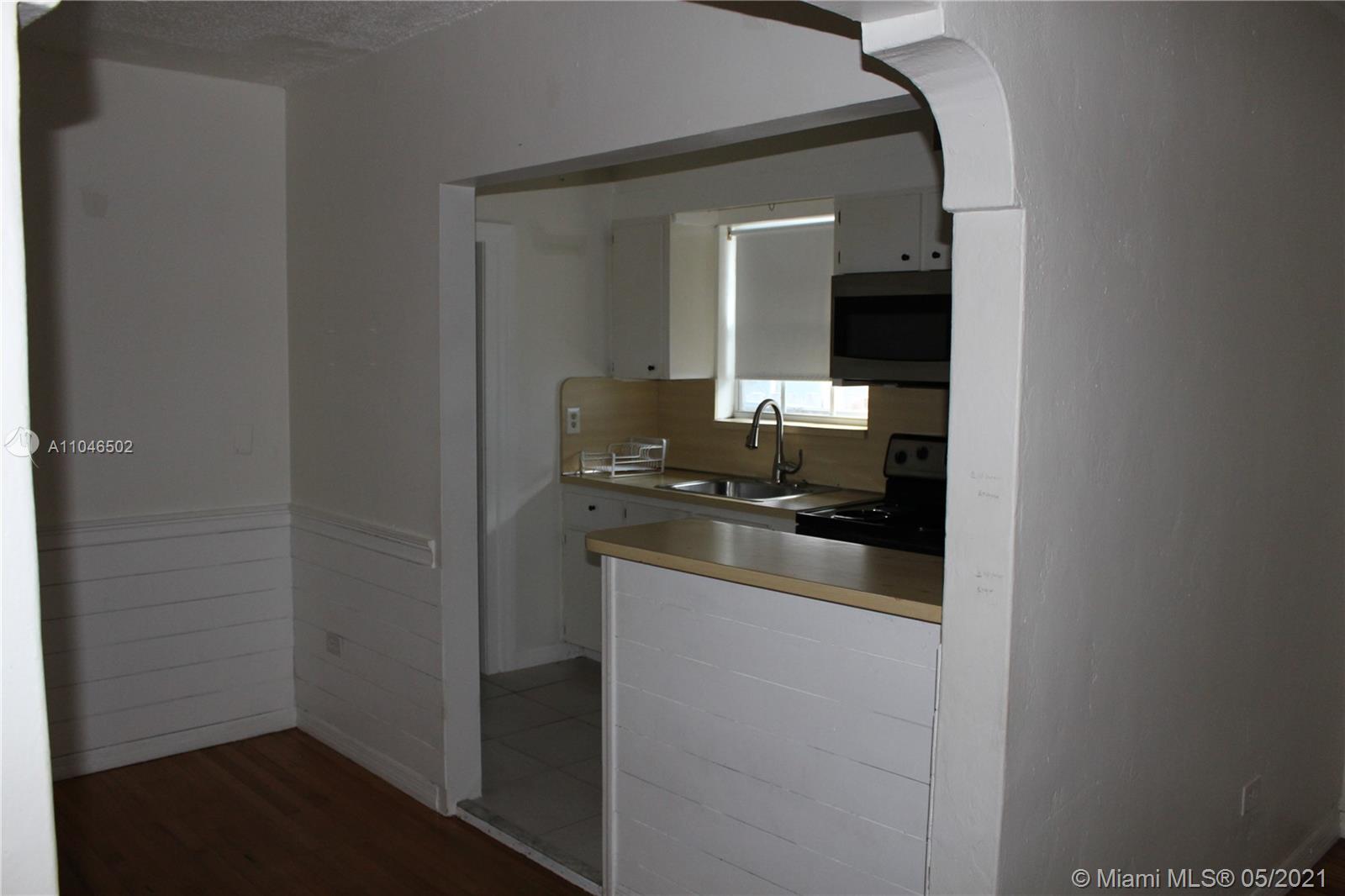 See details / 1658 sq. ft. $ 2021-06-17 0 Photo