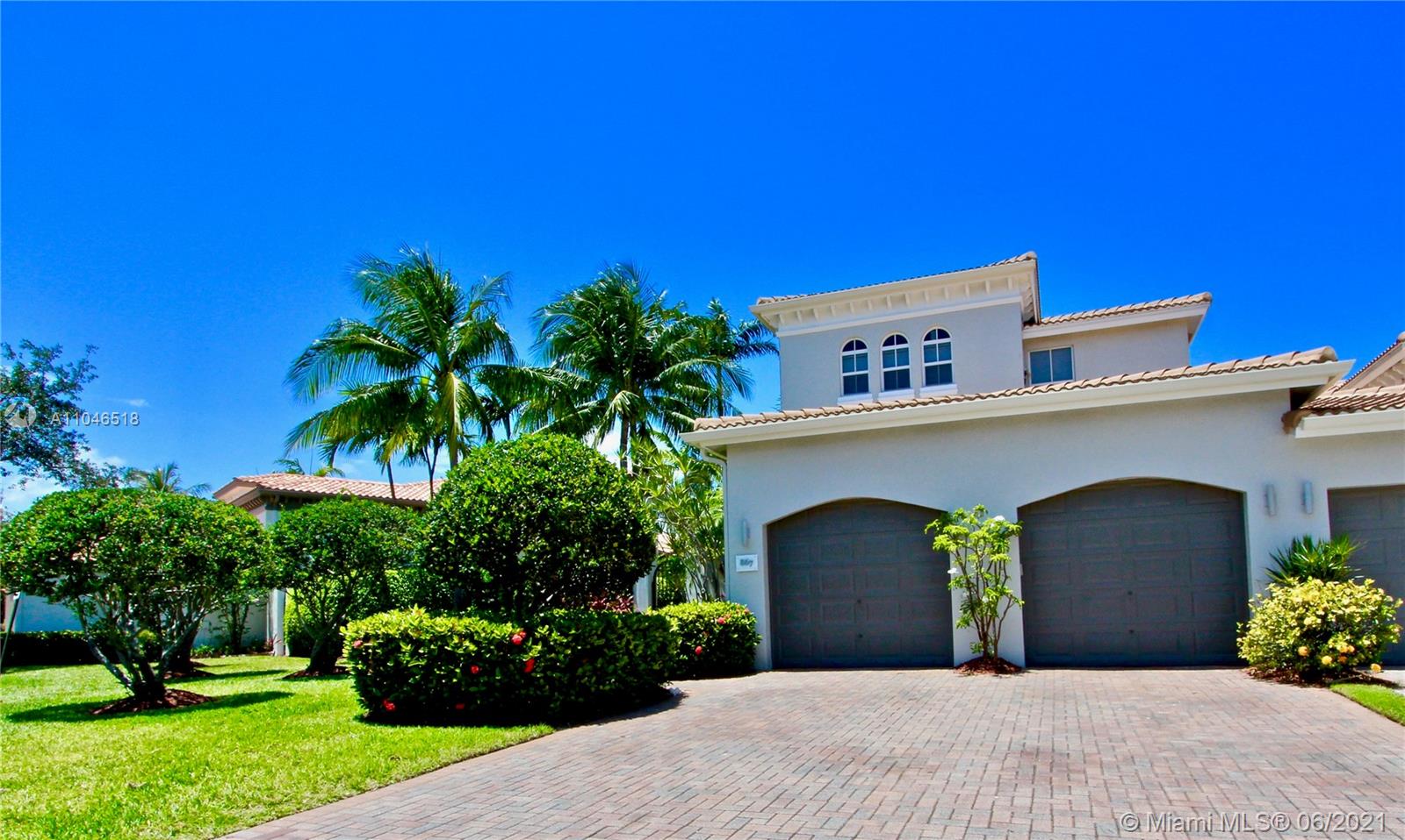 Photo of 867 Spinnaker Dr W, Hollywood, Florida, 33019 -