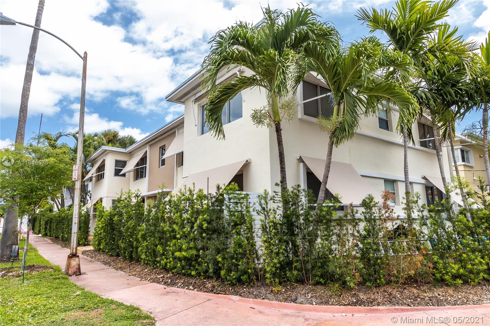 See details / 970 sq. ft. $ 2021-05-24 0 Photo