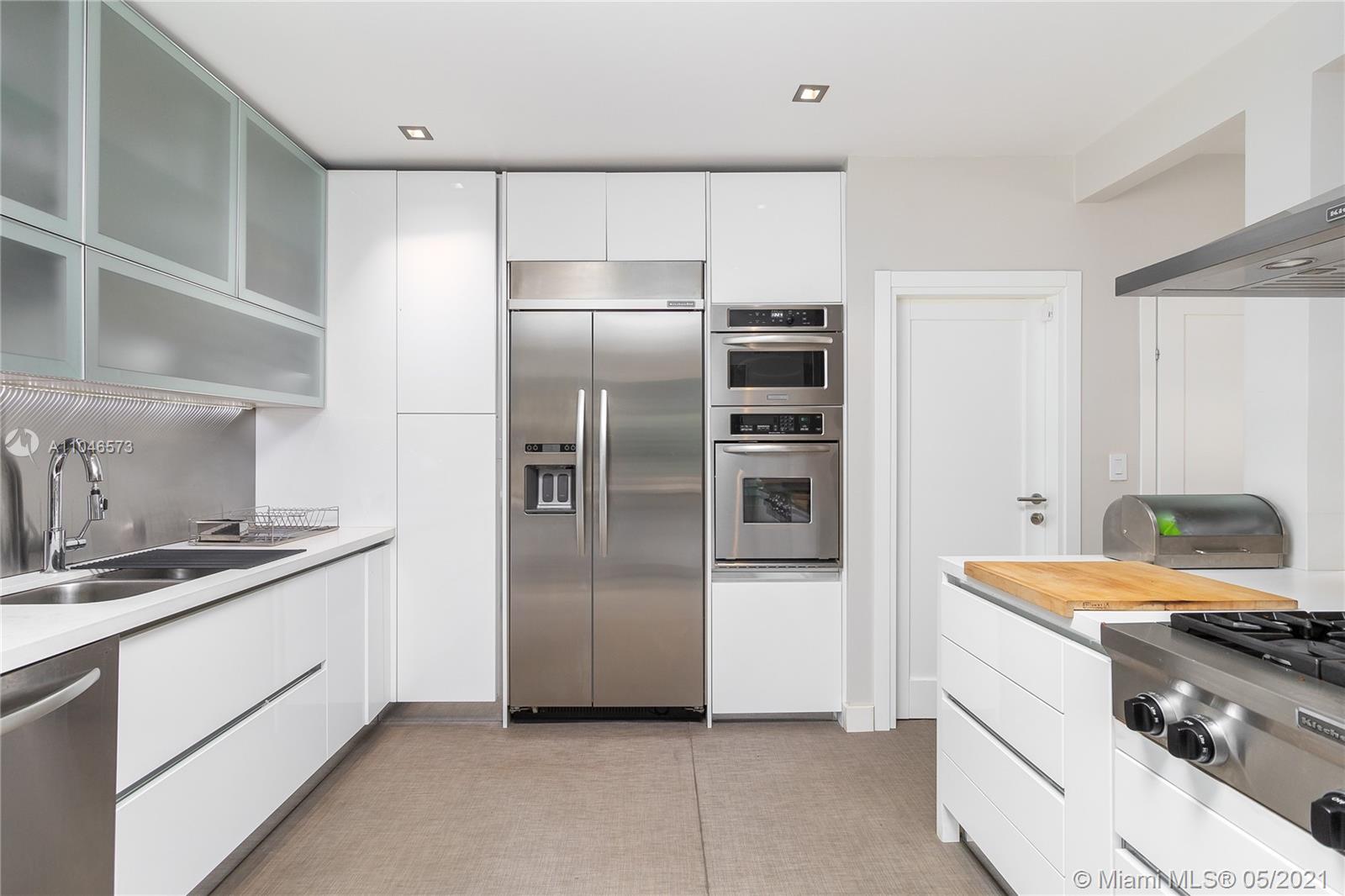 See details / 970 sq. ft. $ 2021-05-24 0 Photo