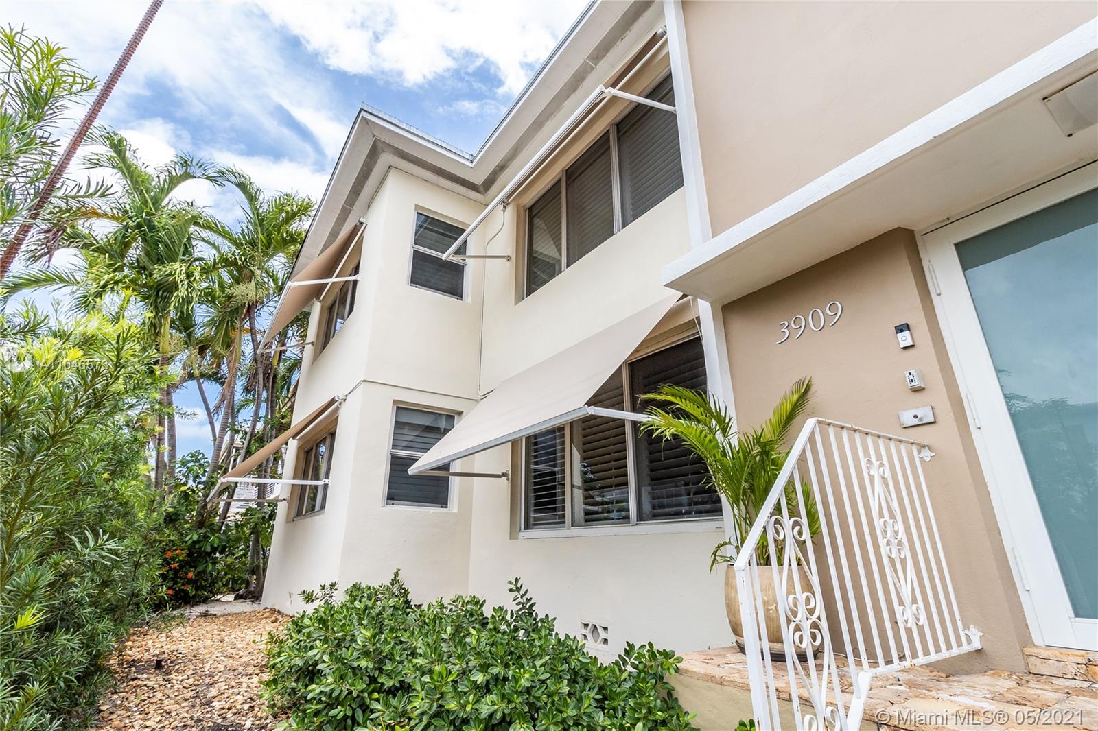 See details / 970 sq. ft. $ 2021-05-24 0 Photo