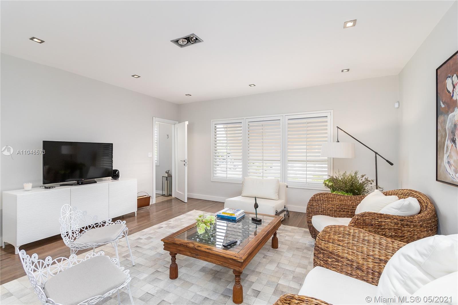 See details / 970 sq. ft. $ 2021-05-24 0 Photo