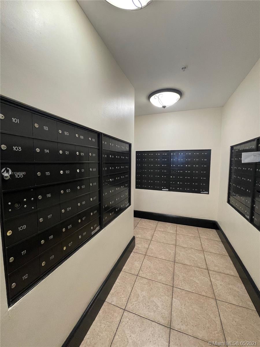 Photo of 3001 185th St #425, Aventura, Florida, 33180 -