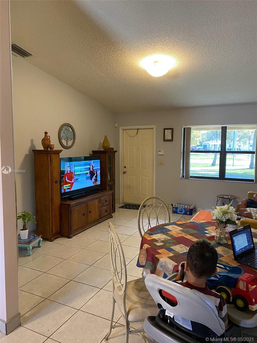 See details / 2319 sq. ft. $ 2021-05-24 0 Photo
