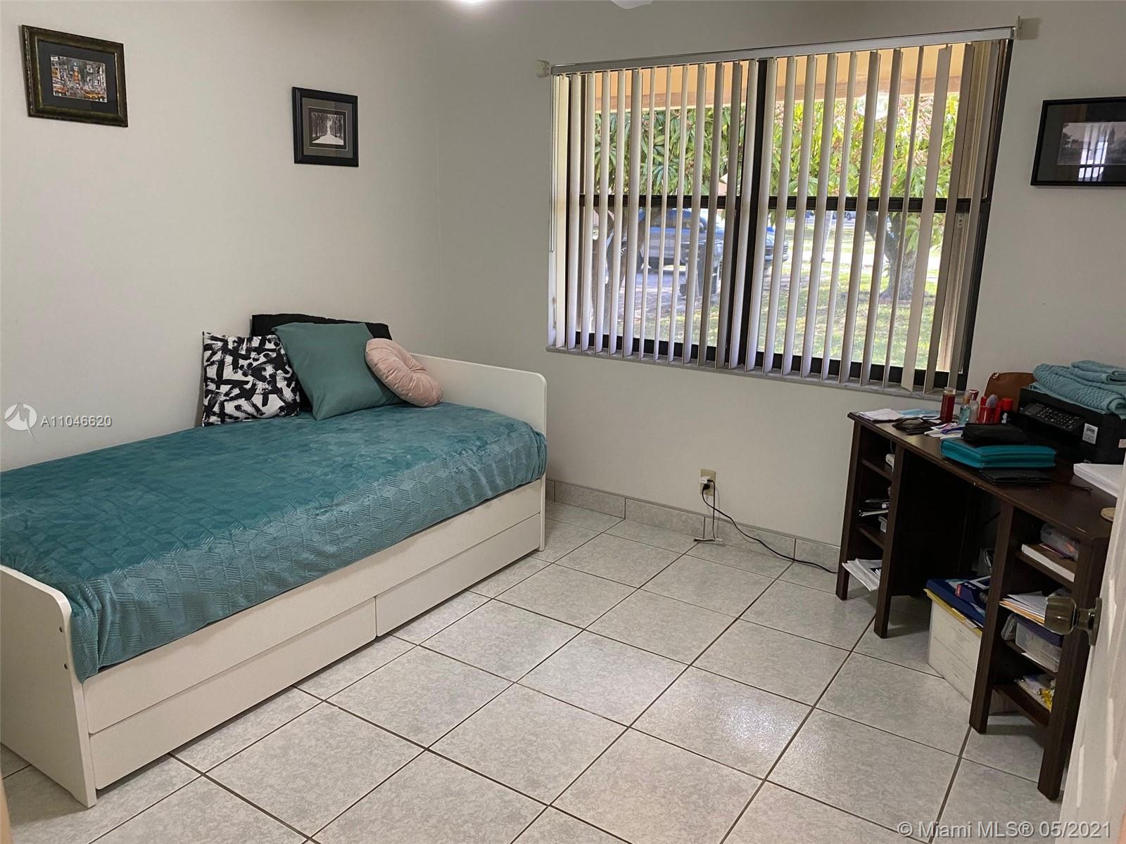 See details / 2319 sq. ft. $ 2021-05-24 0 Photo