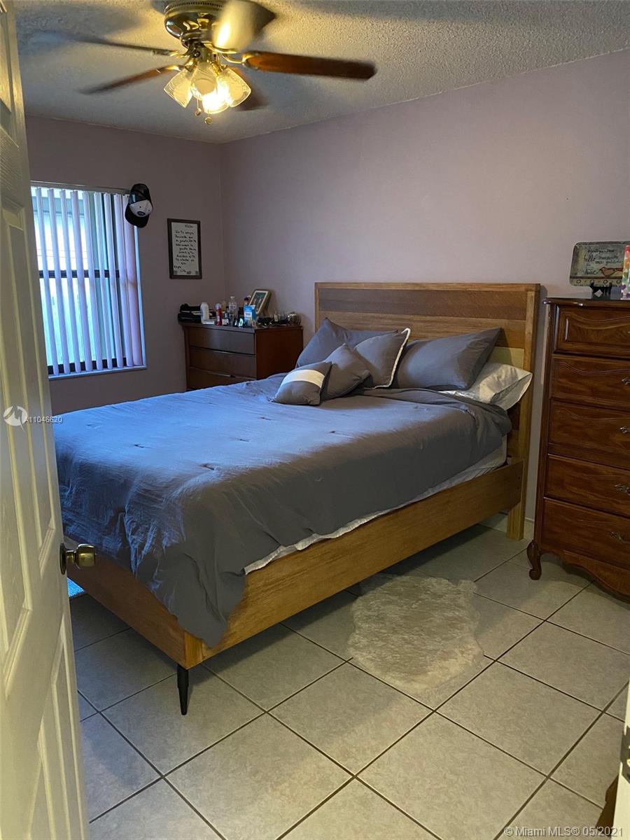 See details / 2319 sq. ft. $ 2021-05-24 0 Photo