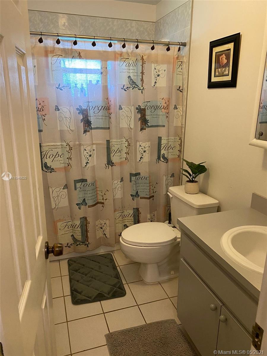 See details / 2319 sq. ft. $ 2021-05-24 0 Photo