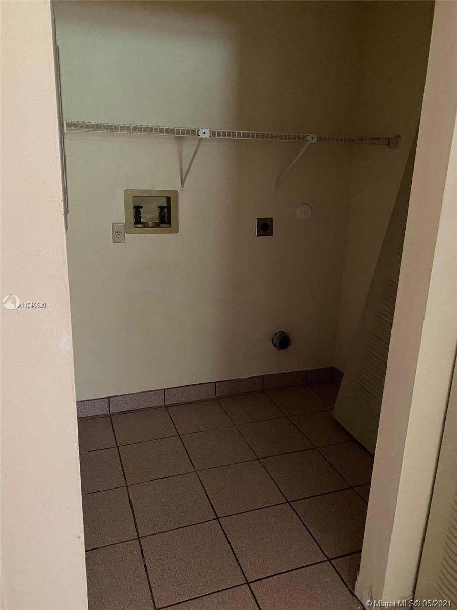 See details / 2319 sq. ft. $ 2021-05-24 0 Photo