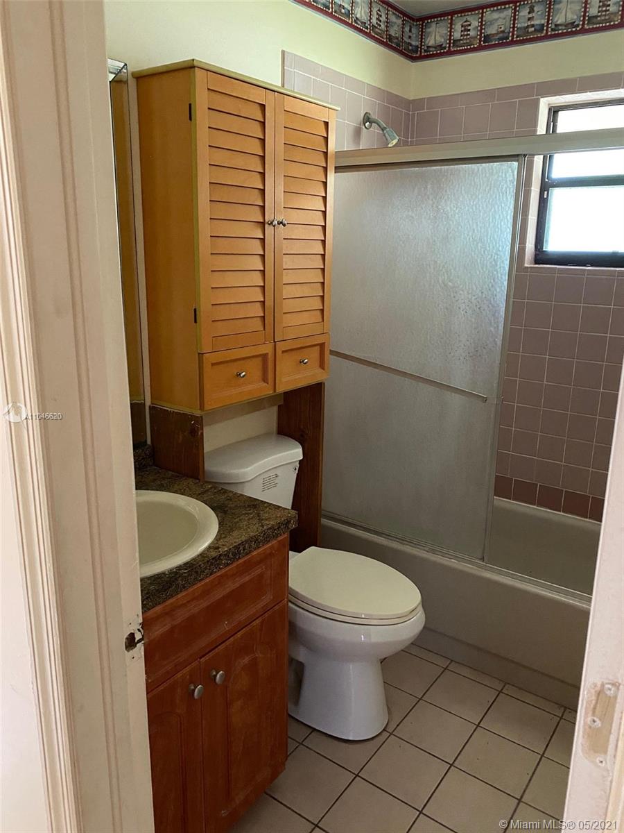 See details / 2319 sq. ft. $ 2021-05-24 0 Photo