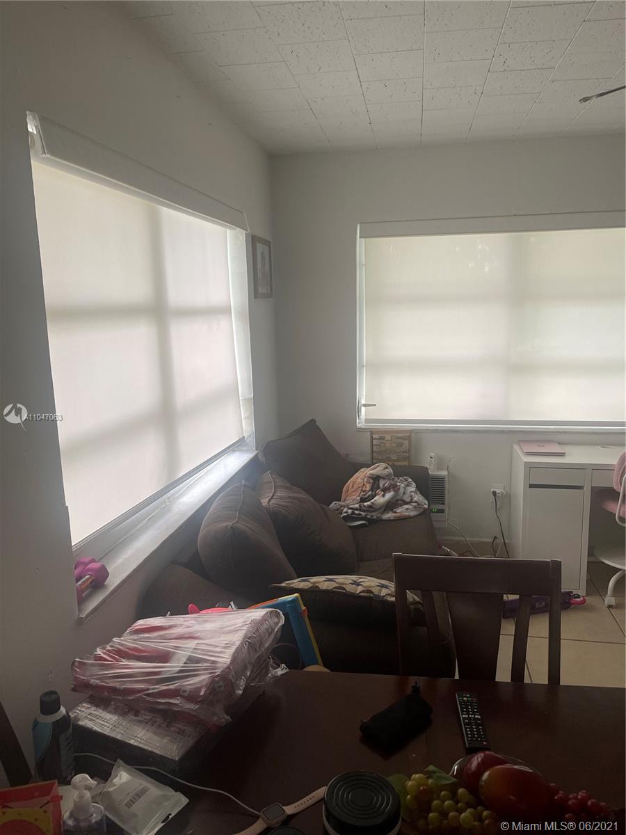 See details / 2317 sq. ft. $ 2021-05-24 0 Photo