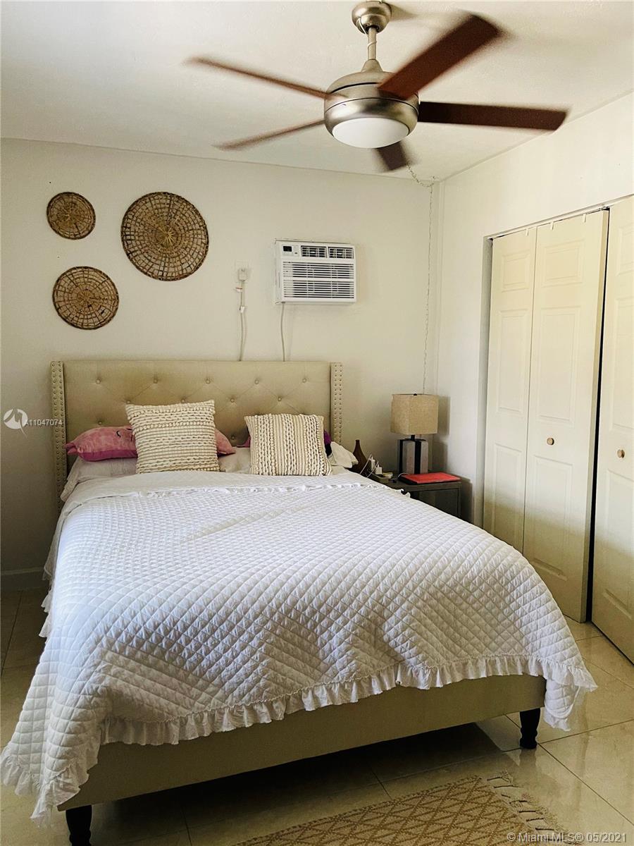 See details / sq. ft. $ 2021-05-24 0 Photo