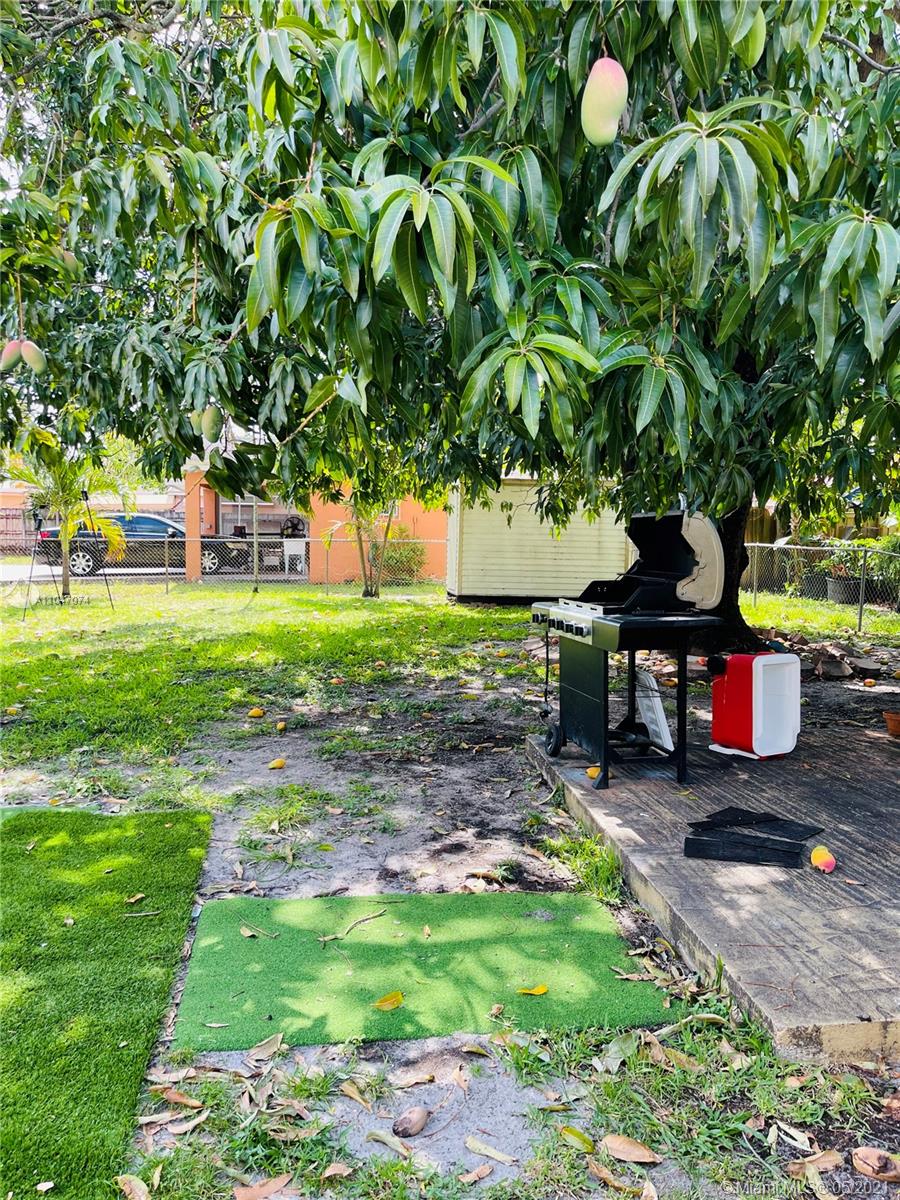 See details / sq. ft. $ 2021-05-24 0 Photo