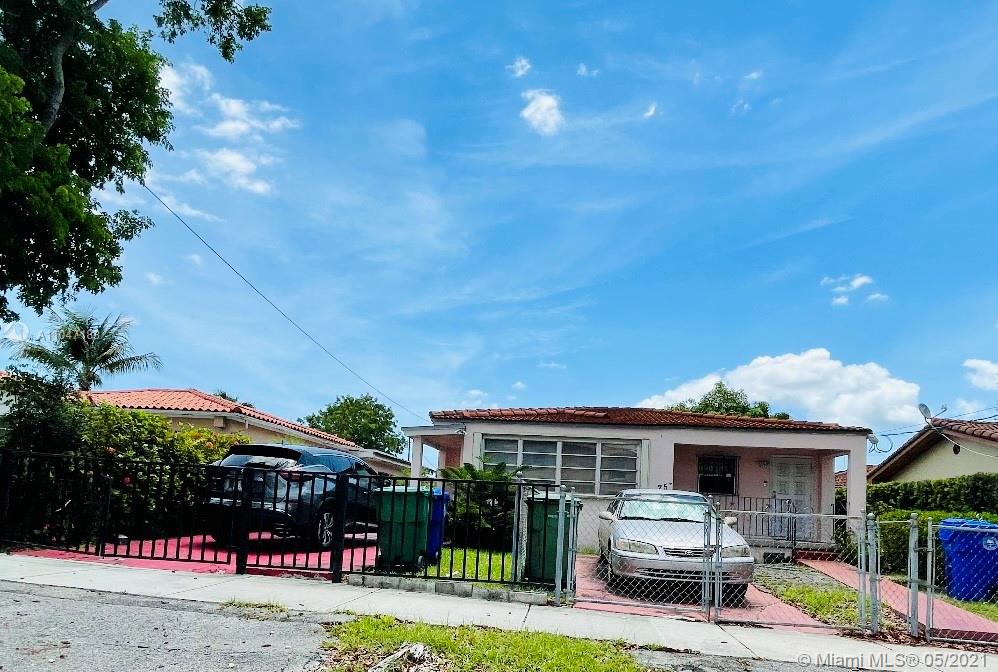 See details / 1699 sq. ft. $ 2021-05-25 0 Photo