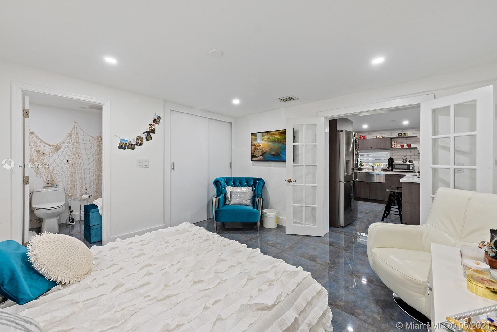 See details / 2745 sq. ft. $ 2021-05-25 0 Photo