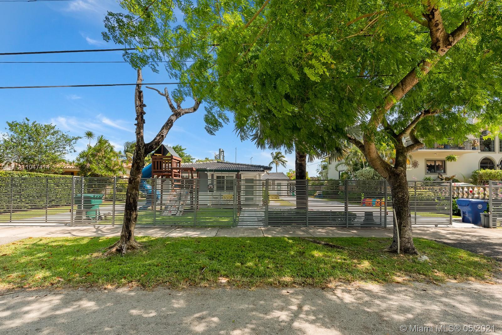 See details / 2745 sq. ft. $ 2021-05-25 0 Photo
