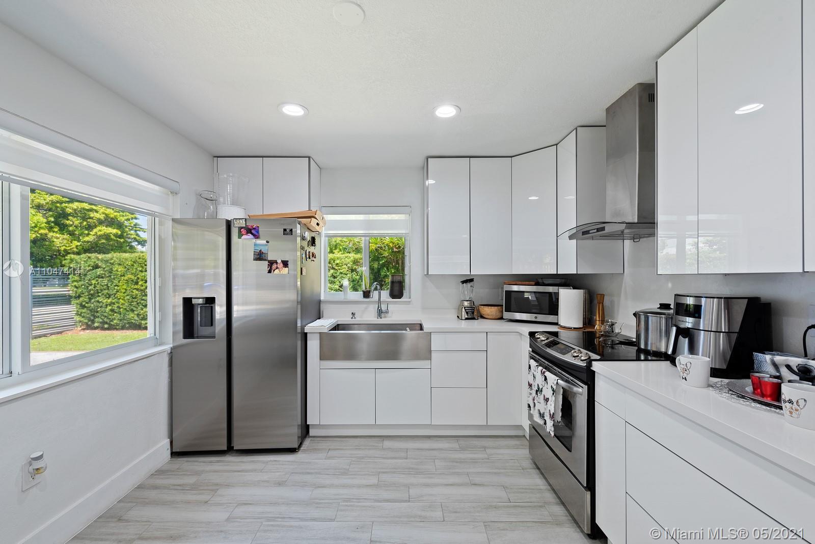 See details / 2745 sq. ft. $ 2021-05-25 0 Photo